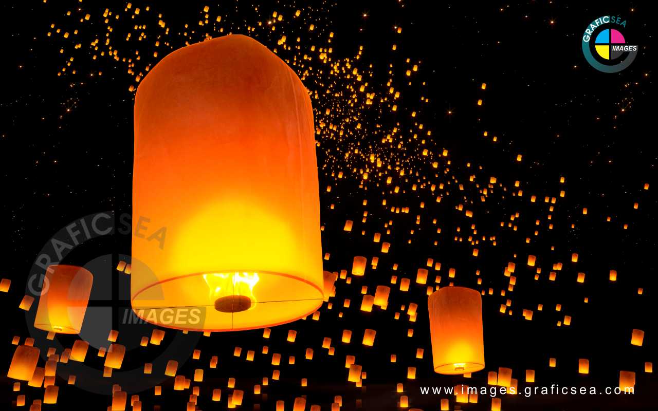 Fire Flying Lantern Desktop Wallpaper
